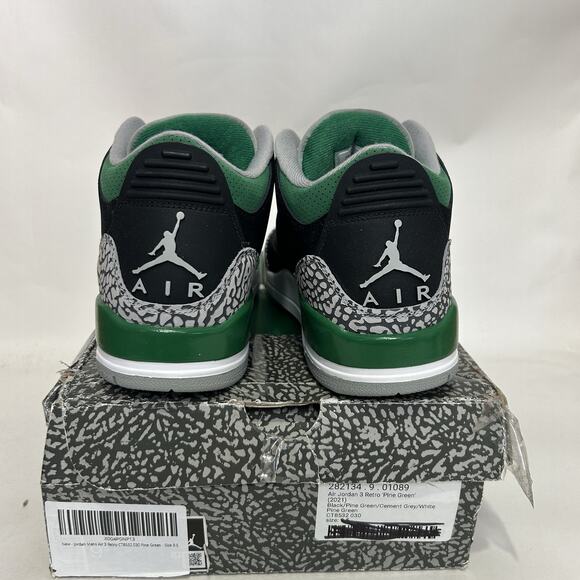 Nike Air Jordan 3 Retro OG “Pine Green Black White”